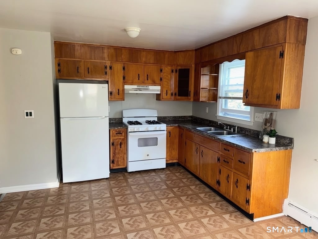 88 Elizabeth Ann Drive New Haven CT 06512