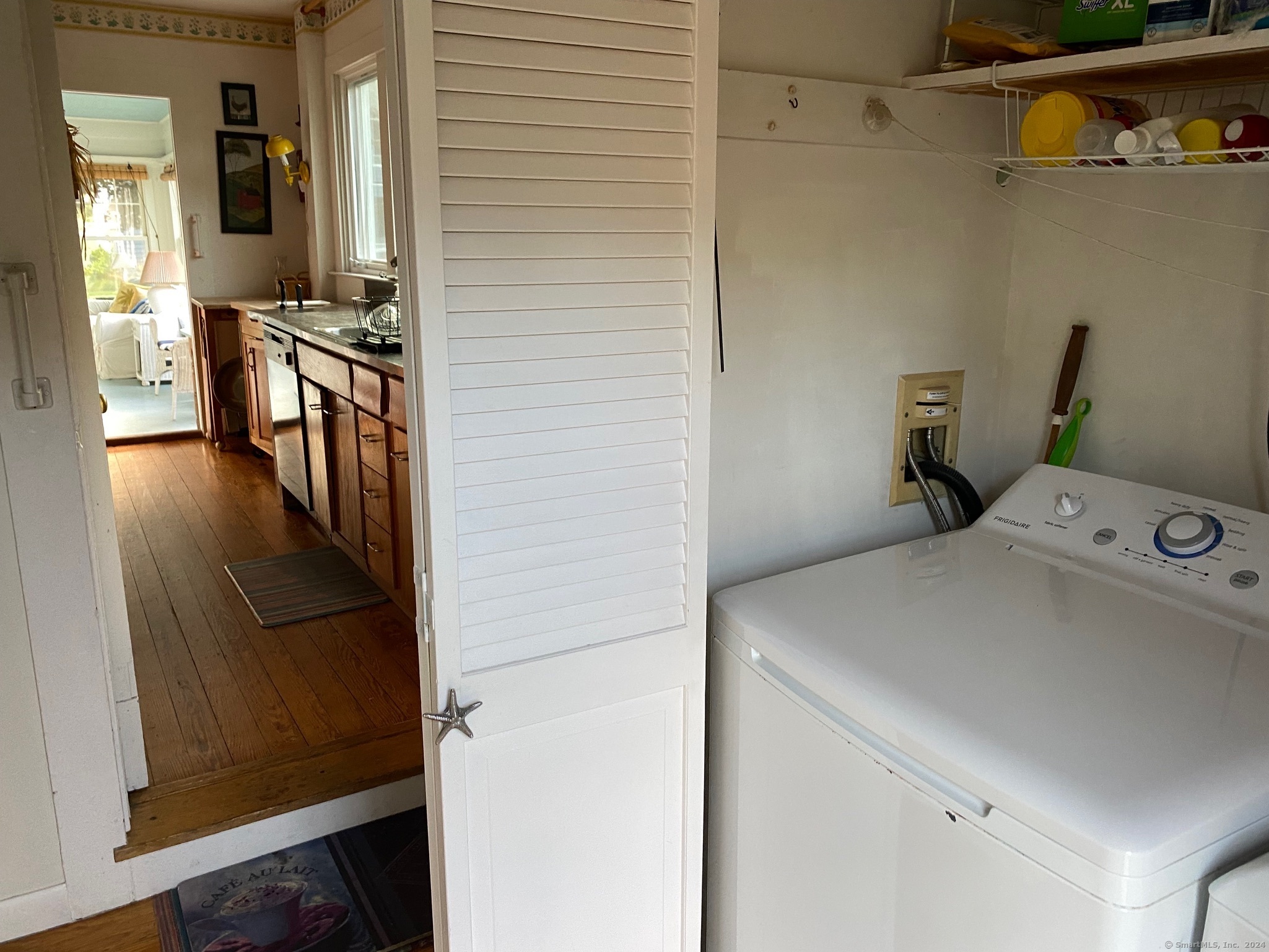 33 Grove Avenue Madison CT 06443