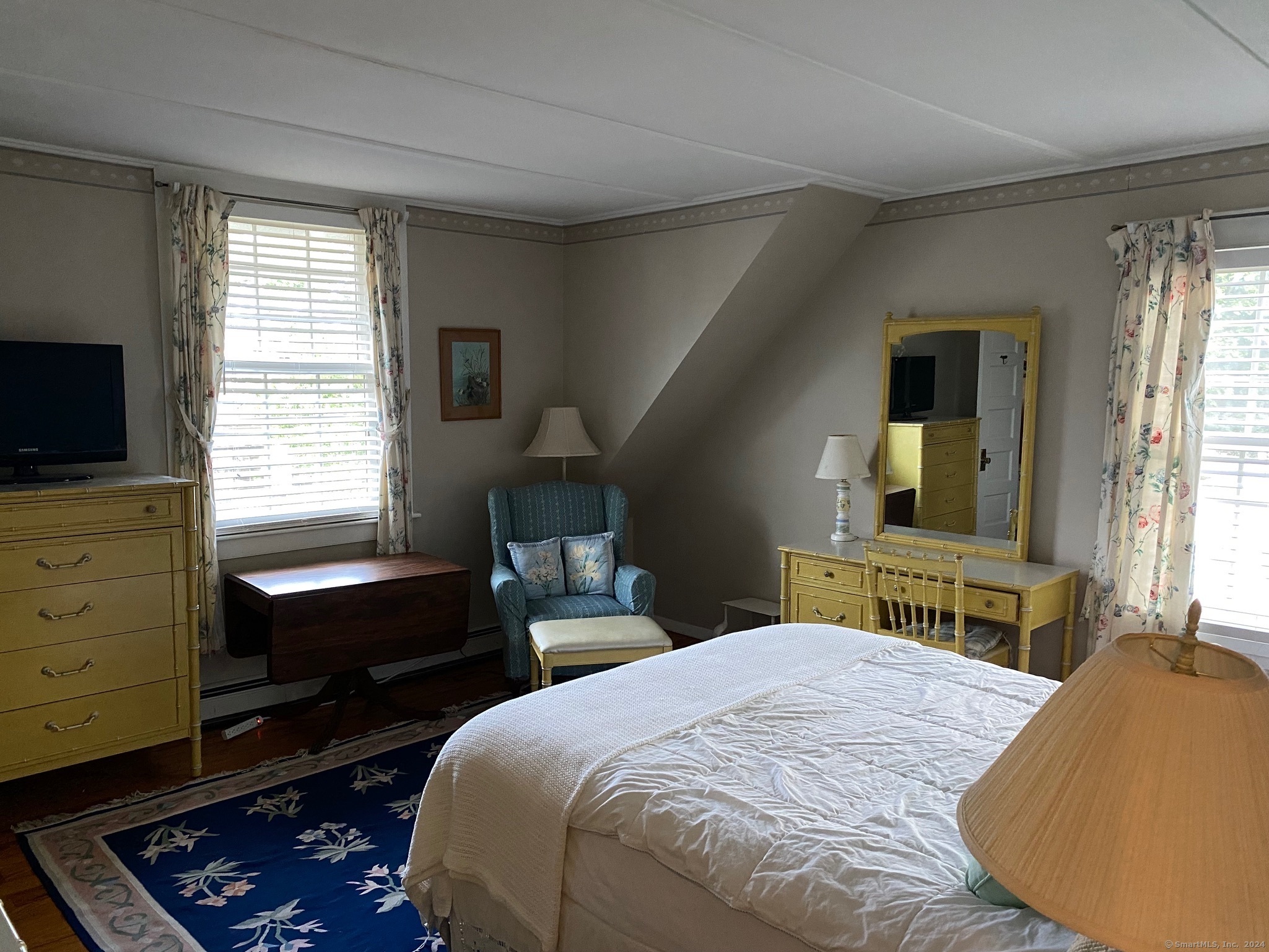 33 Grove Avenue Madison CT 06443