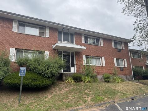 44 Racebrook Road East Hartford CT 06108