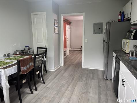 44 Racebrook Road East Hartford CT 06108
