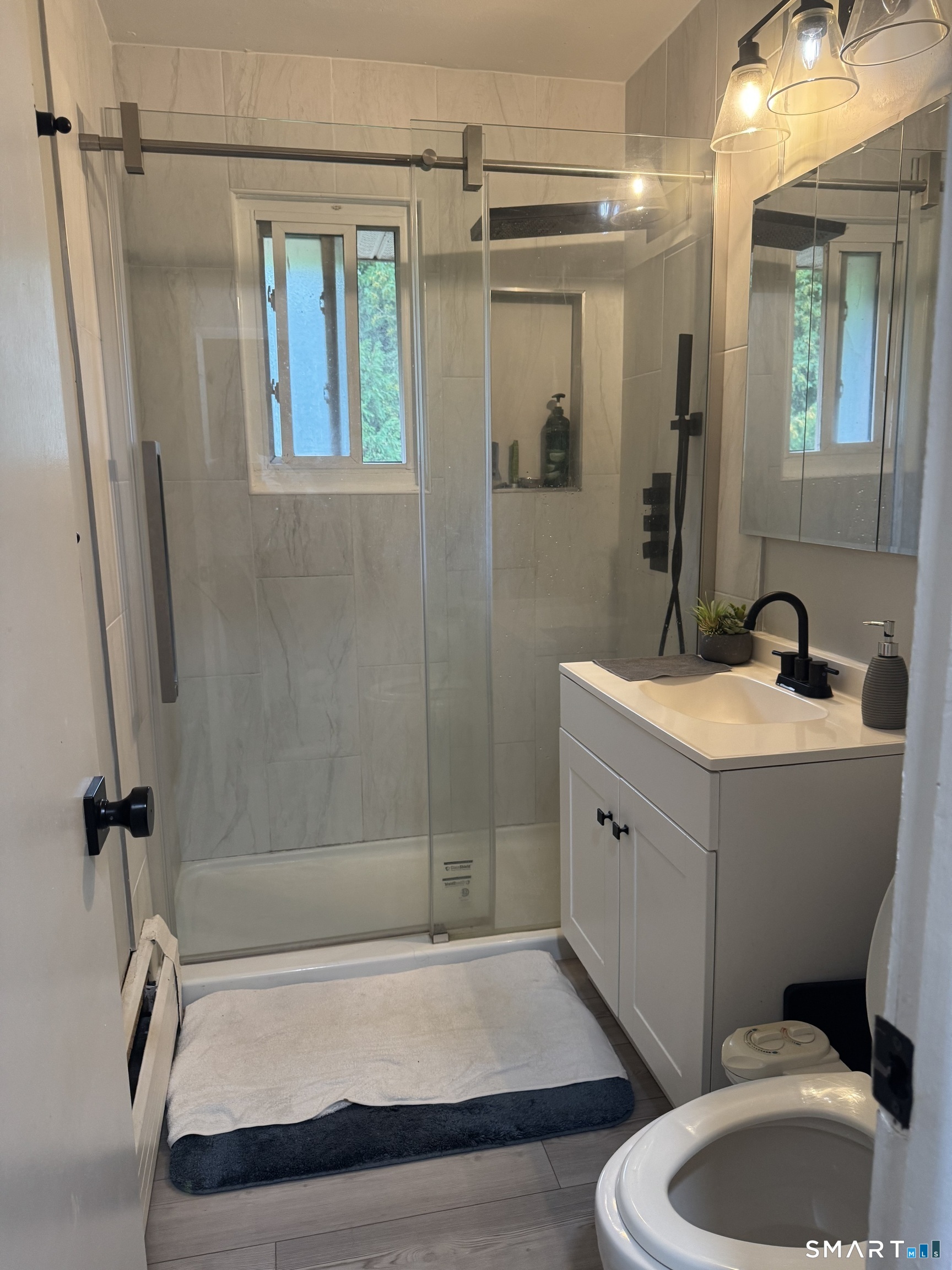 44 Racebrook Road East Hartford CT 06108