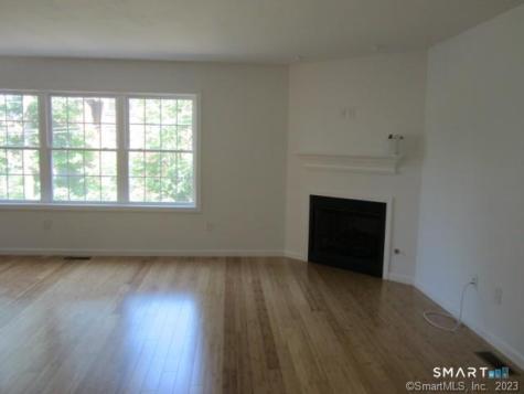 2 Reynolds Road Danbury CT 06811