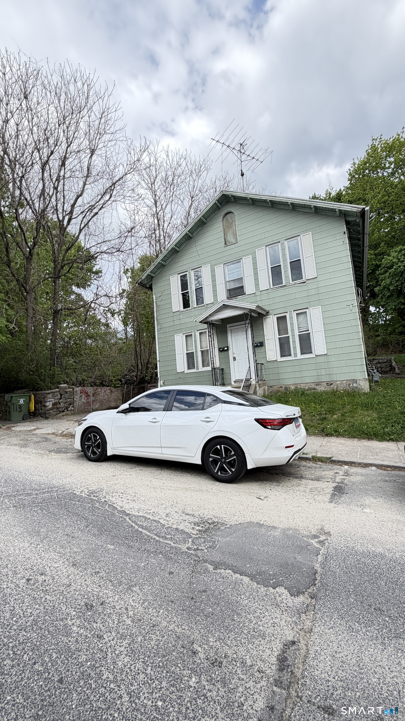 113 Southview Street Waterbury CT 06706