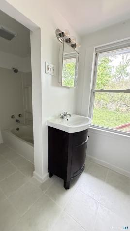 113 Southview Street Waterbury CT 06706