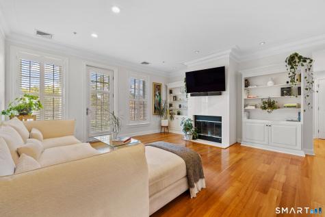 85 Memorial Road West Hartford CT 06107