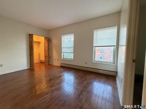 25 Cleveland Avenue Hartford CT 06120
