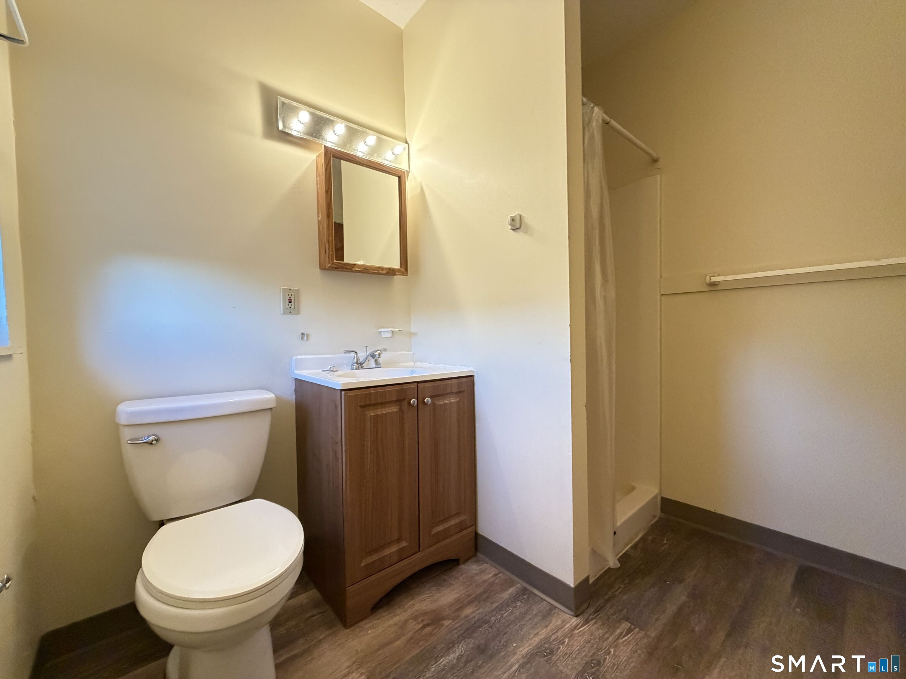 25 Cleveland Avenue Hartford CT 06120