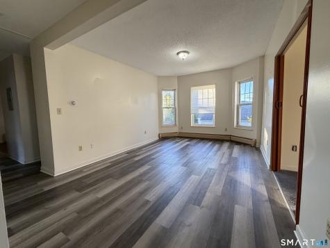 25 Cleveland Avenue Hartford CT 06120
