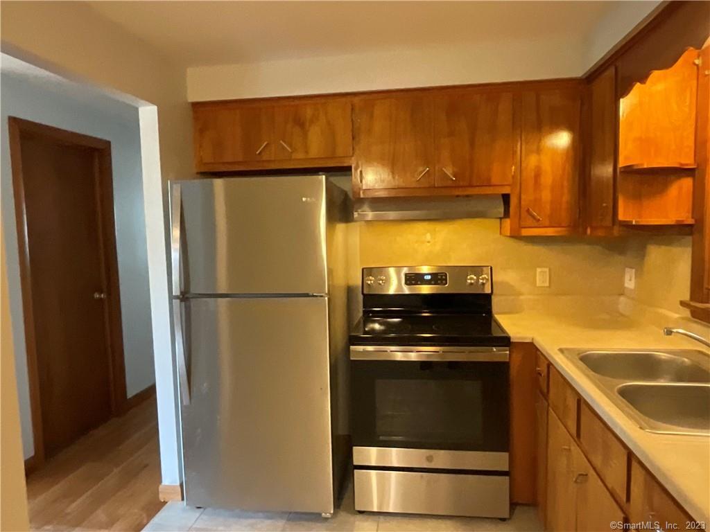 2 Eastview Drive Vernon CT 06066