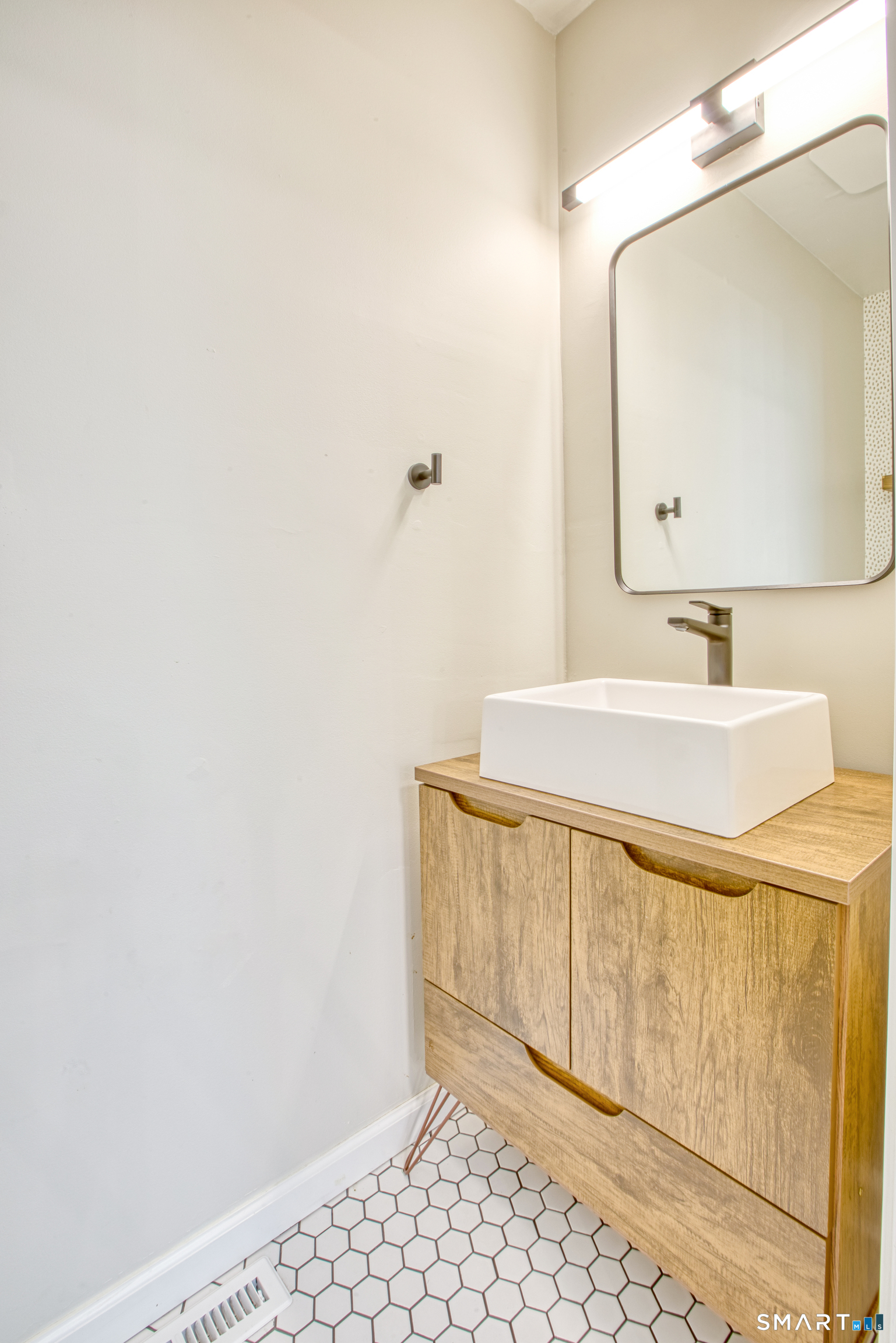 328 Booth Place Greenwich CT 06830