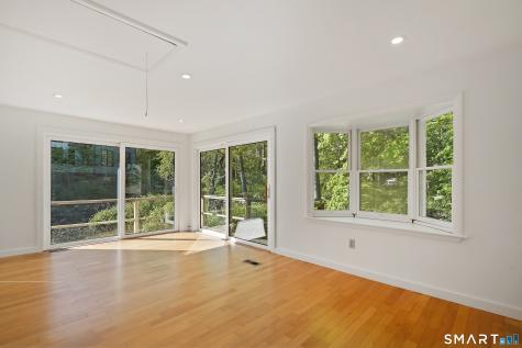 12 Jacob Street Norwalk CT 06853