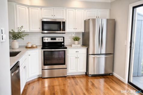 8 Driftway Road Danbury CT 06811