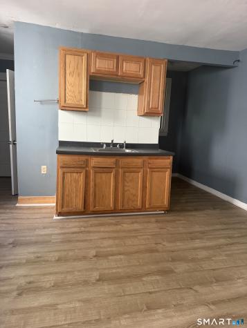 61 Lounsbury Street Waterbury CT 06706