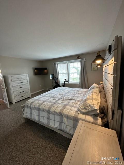 209 Deerfield Ridge Drive Groton CT 06355