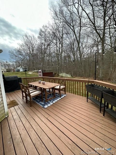 209 Deerfield Ridge Drive Groton CT 06355