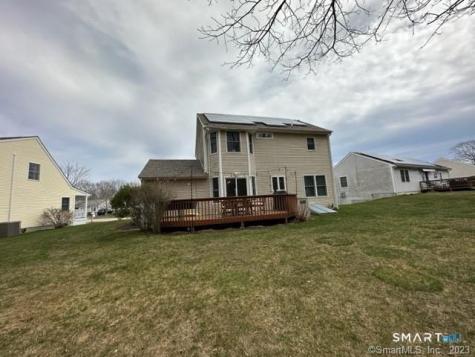 209 Deerfield Ridge Drive Groton CT 06355