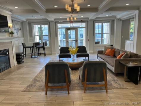 138 Hollow Tree Ridge Road Darien CT 06820