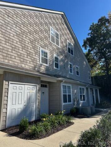 138 Hollow Tree Ridge Road Darien CT 06820