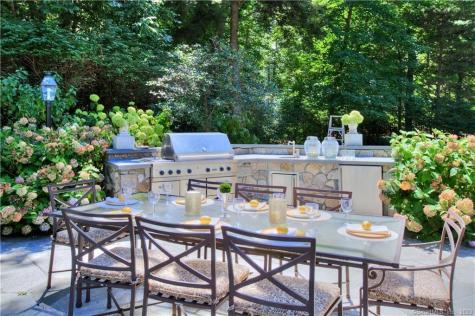 62 Weston Road Westport CT 06880