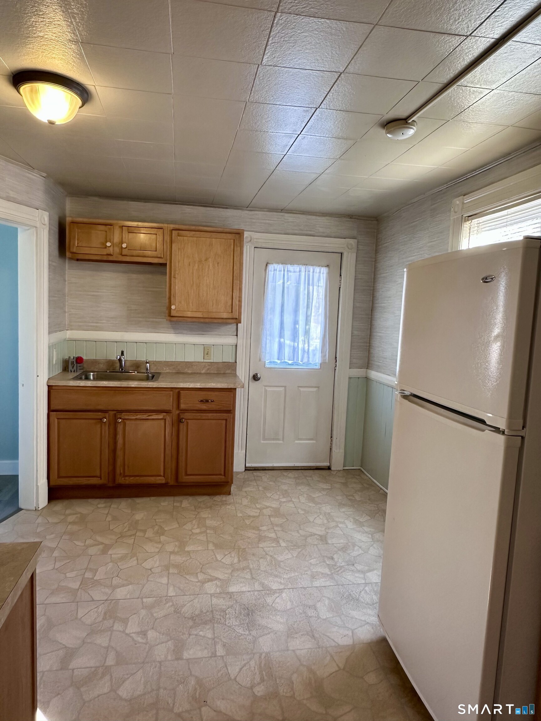 24 Dean Avenue East Windsor CT 06088