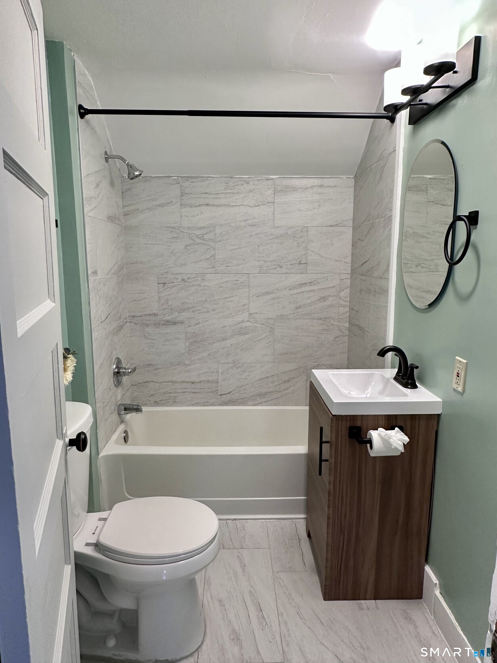 24 Dean Avenue East Windsor CT 06088