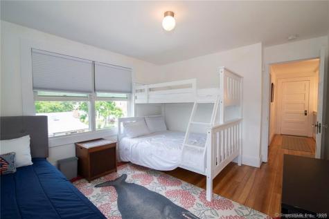 71 Noyes Avenue Stonington CT 06378