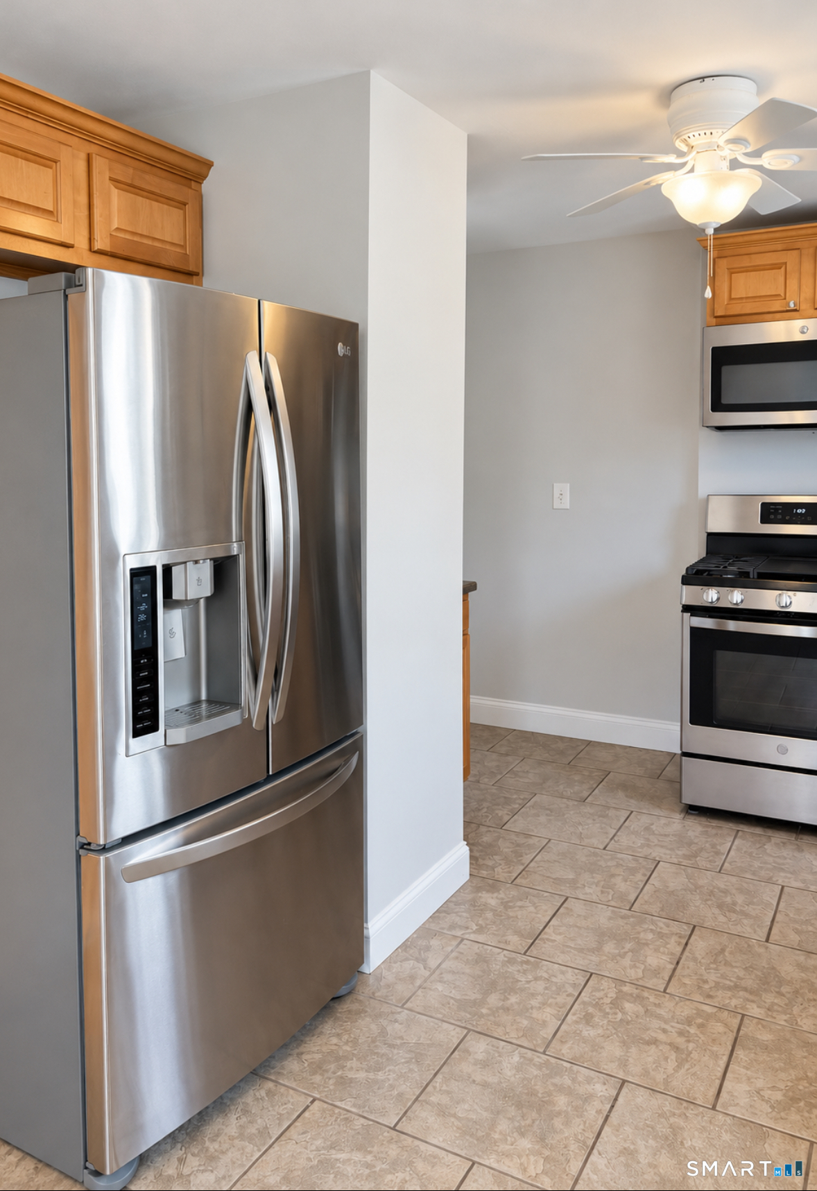 73 Greenfield Avenue Stratford CT 06614