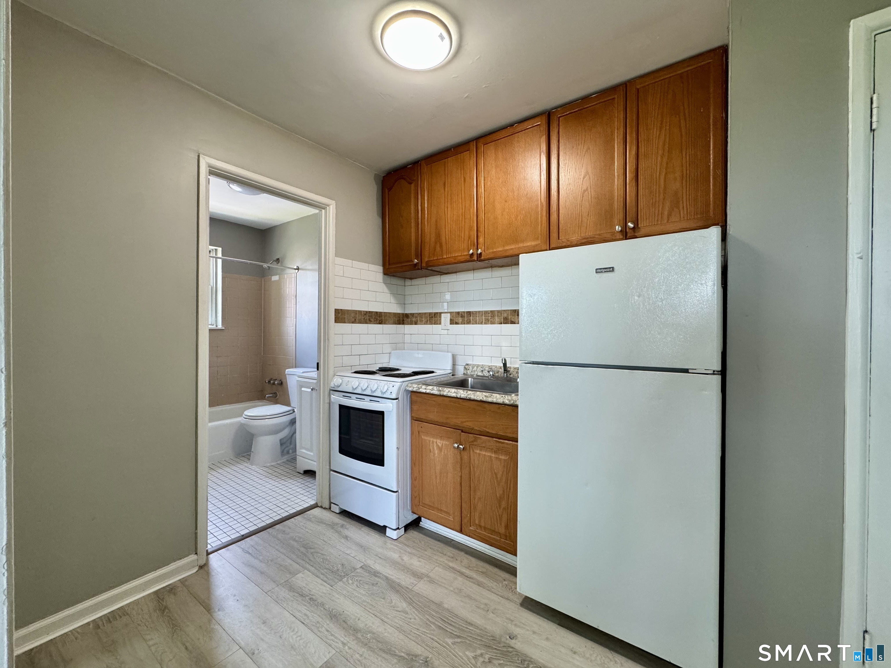 85-87 Union Avenue Bridgeport CT 06607