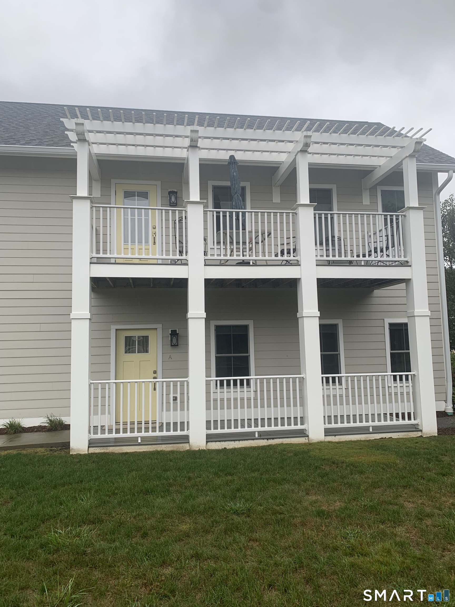 105 Edgewater Circle East Hampton CT 06424