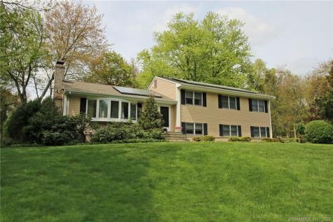 36 Gate Ridge Road Easton CT 06612