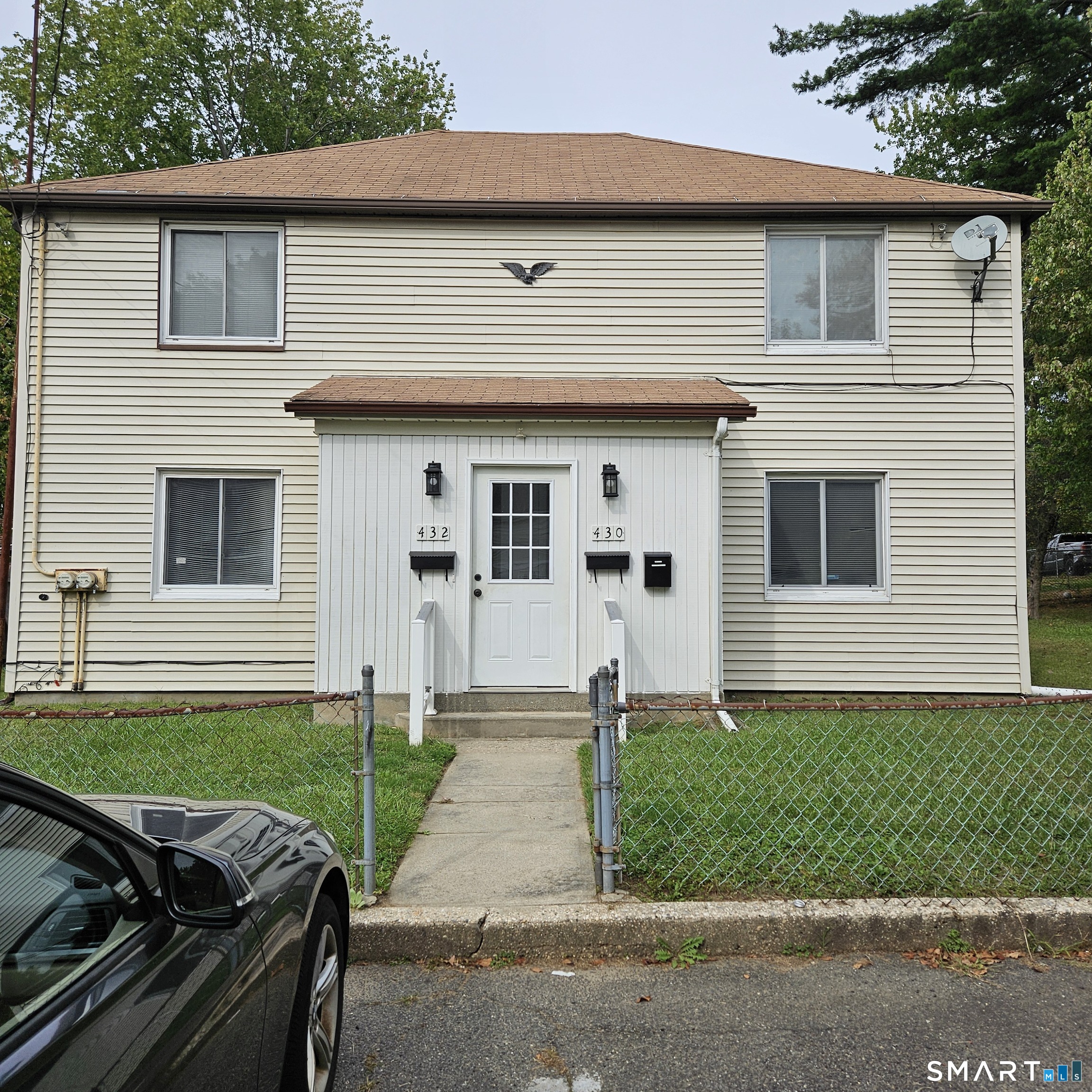 432 Pearl Harbor Street Bridgeport CT 06610