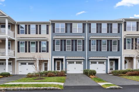 164 Warrington Round Danbury CT 06810