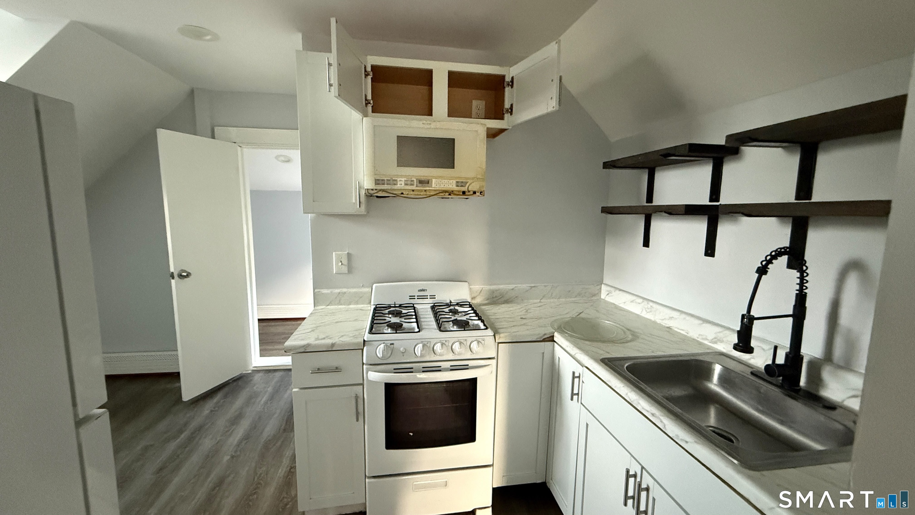 100 Horace Street Bridgeport CT 06610