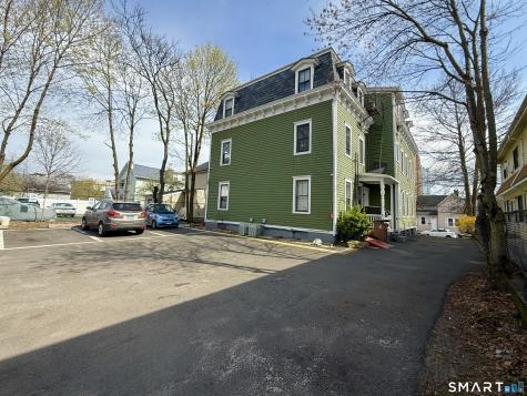 10 Linden Place Stamford CT 06902