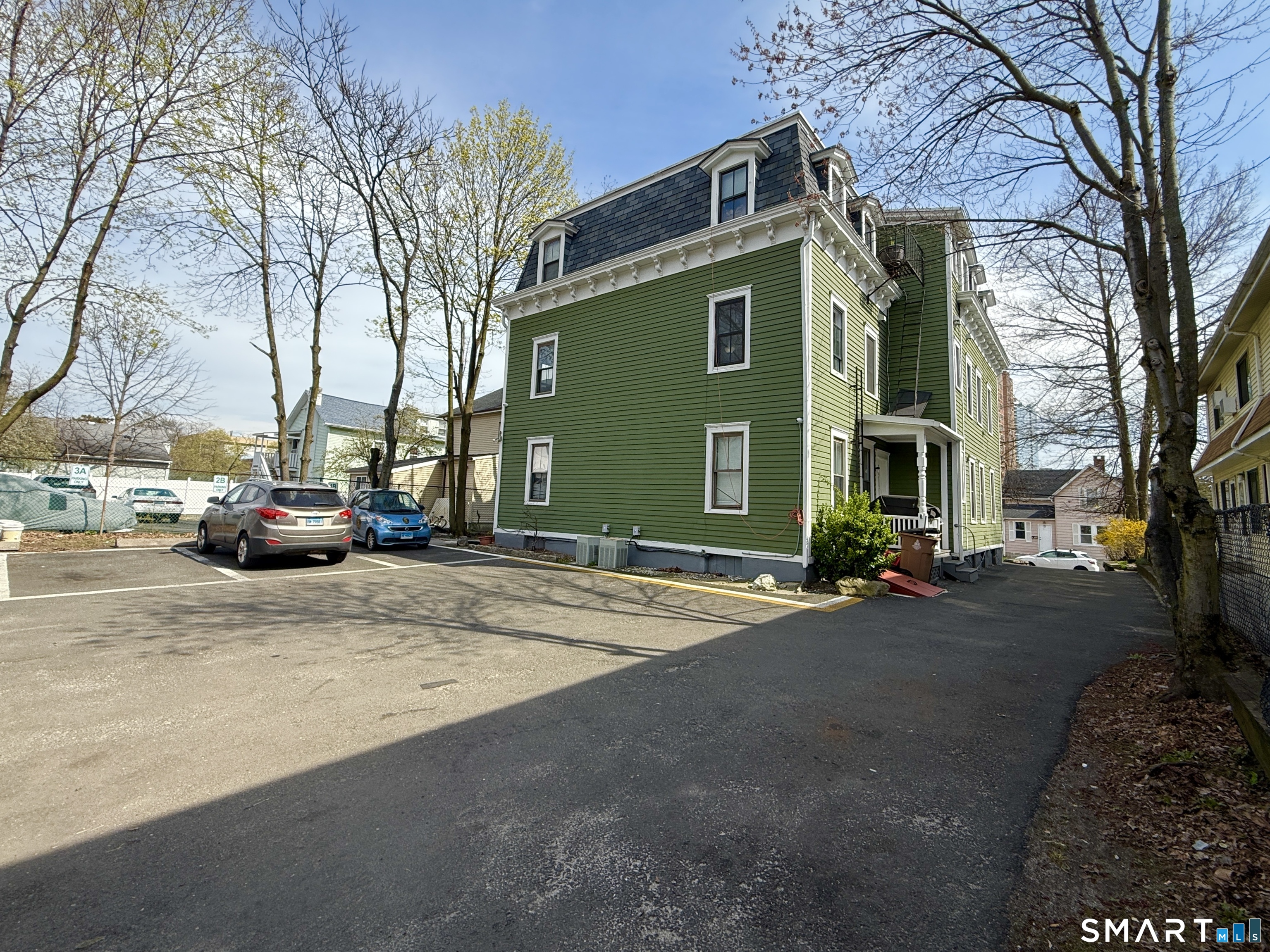 10 Linden Place Stamford CT 06902
