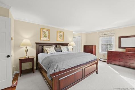 5 Holly Place Wilton CT 06897