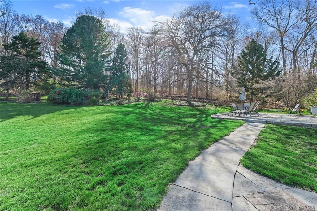 5 Holly Place Wilton CT 06897