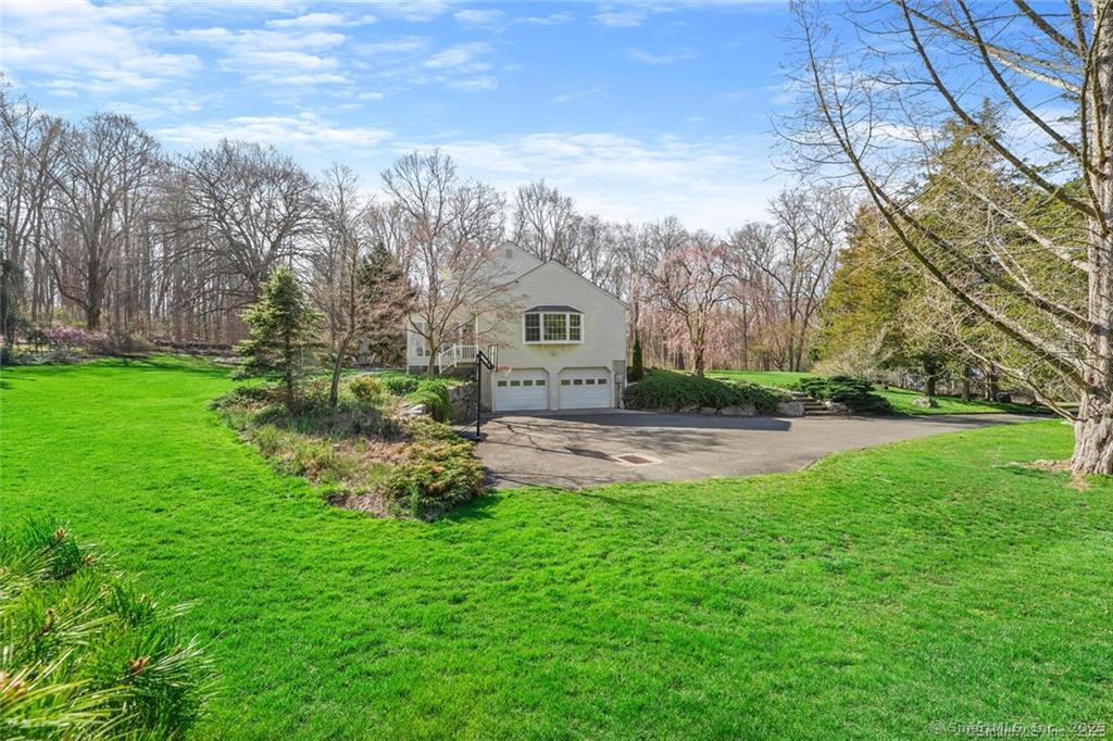 5 Holly Place Wilton CT 06897