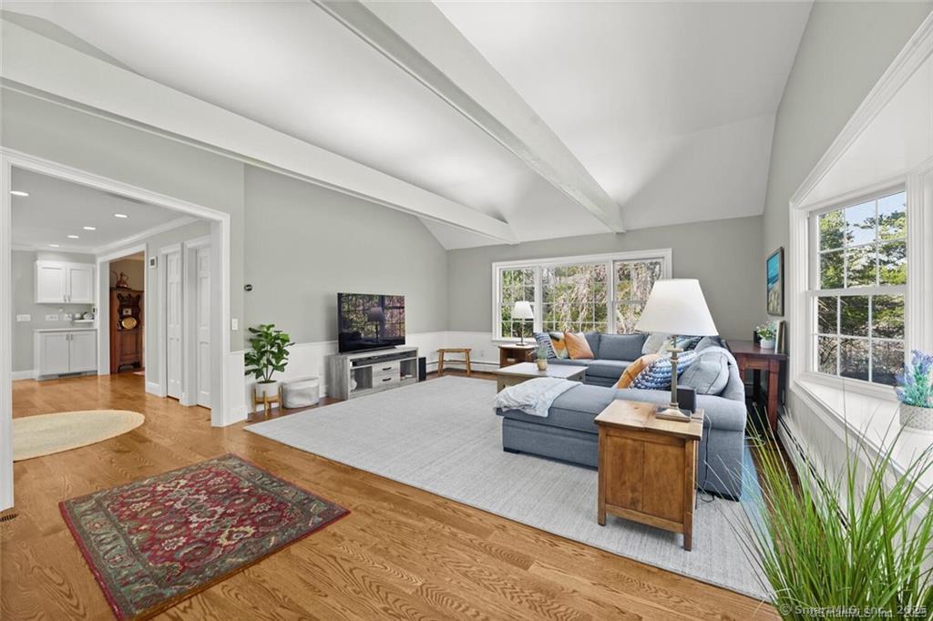 5 Holly Place Wilton CT 06897
