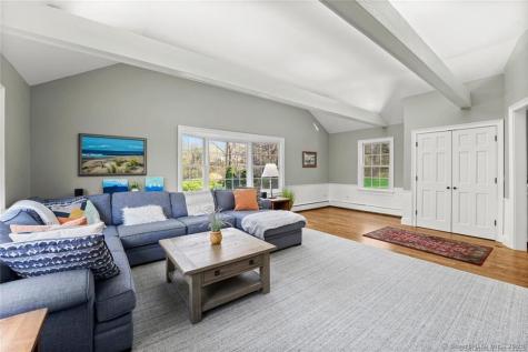 5 Holly Place Wilton CT 06897