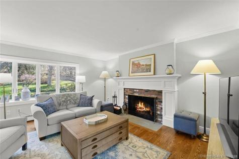 5 Holly Place Wilton CT 06897