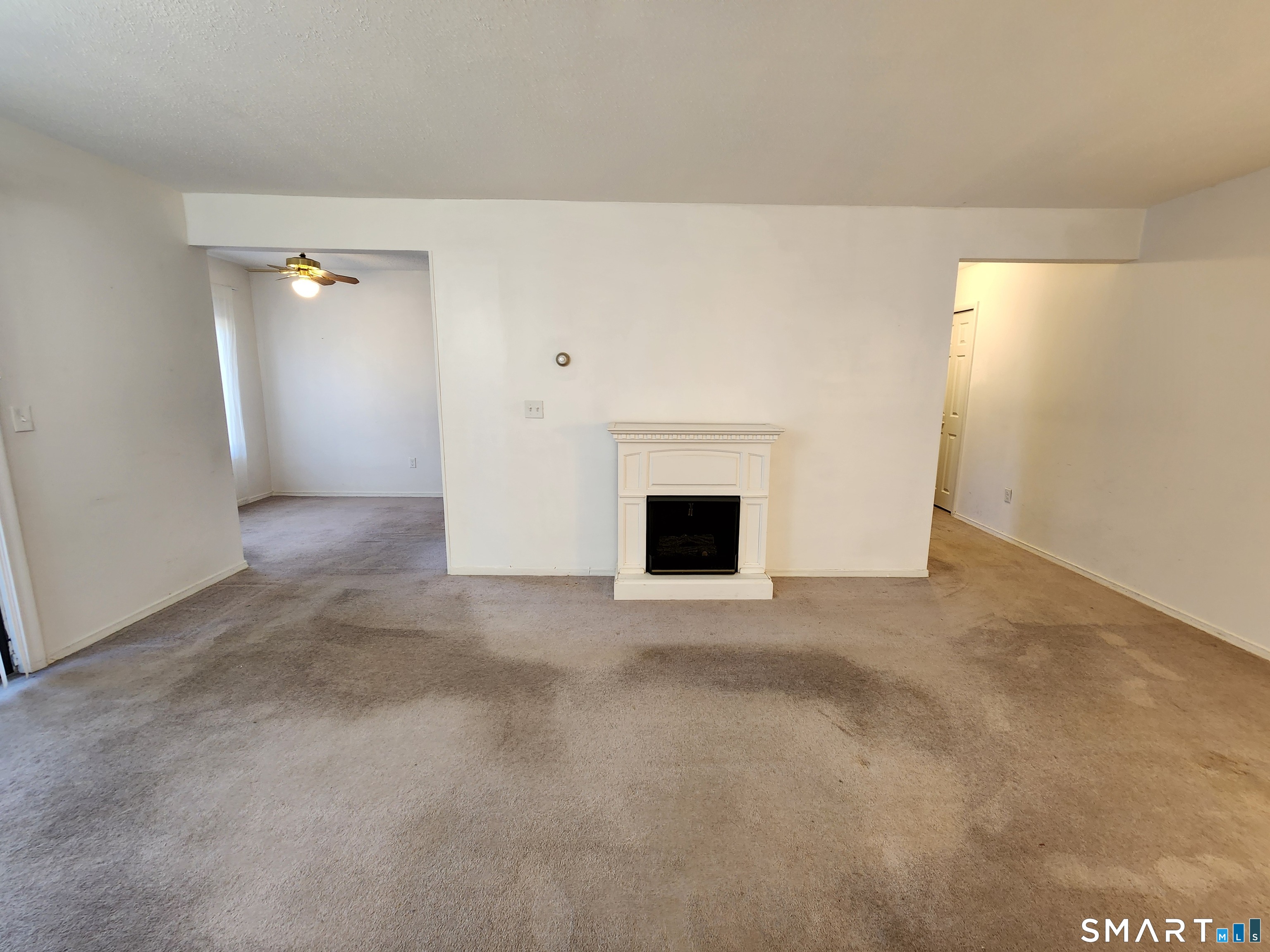 15 Woodsedge Drive Newington CT 06111