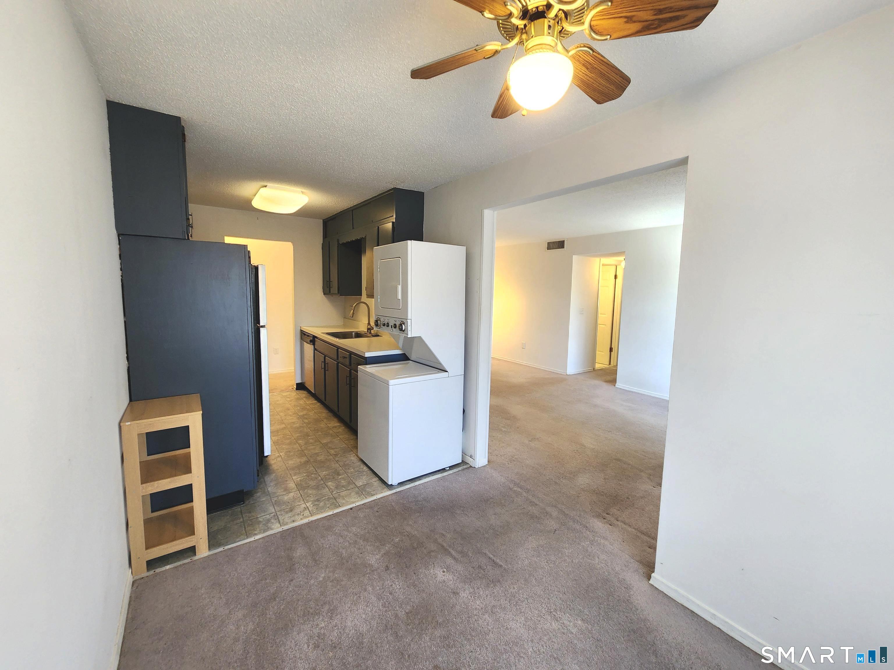 15 Woodsedge Drive Newington CT 06111