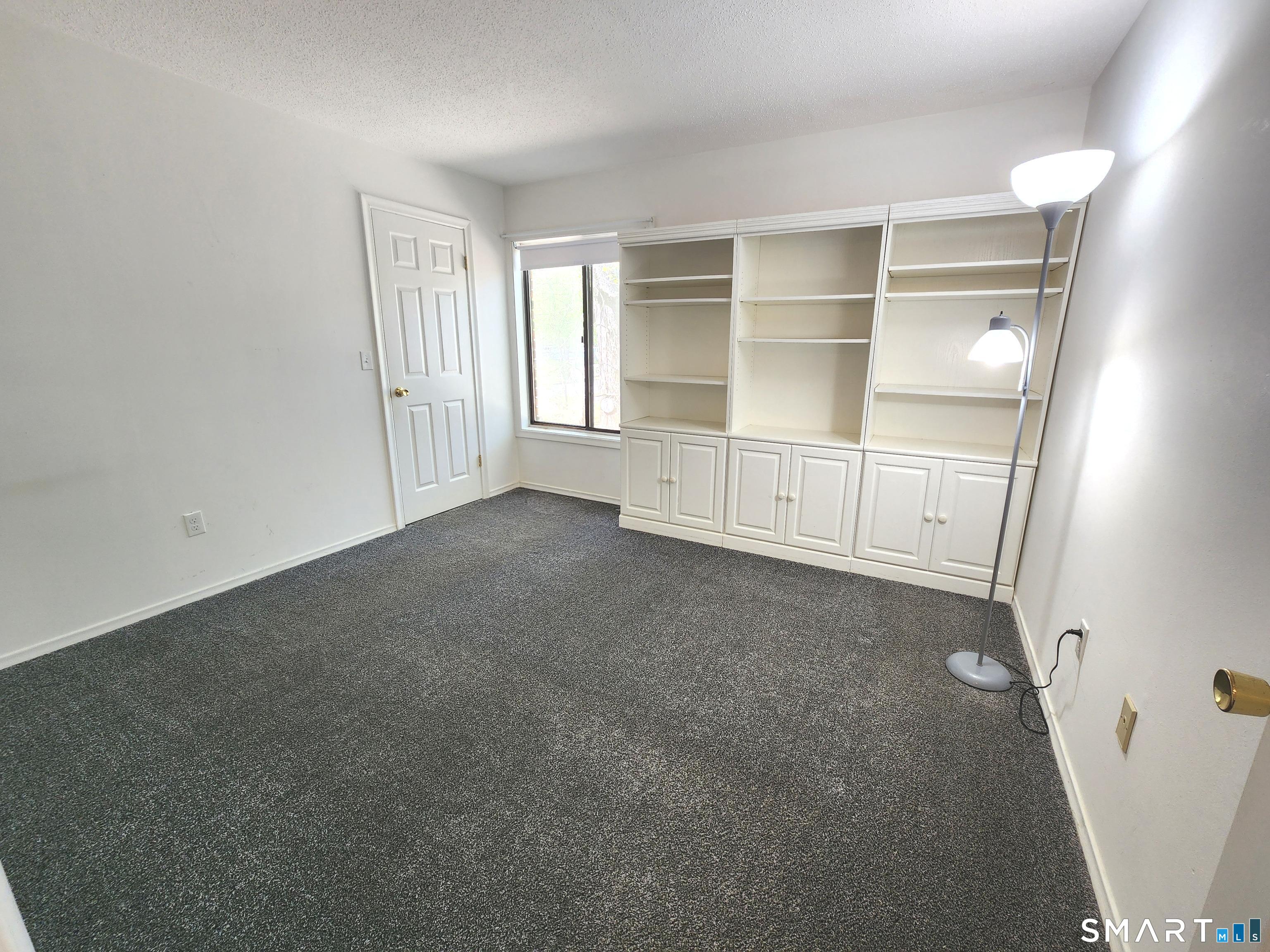 15 Woodsedge Drive Newington CT 06111