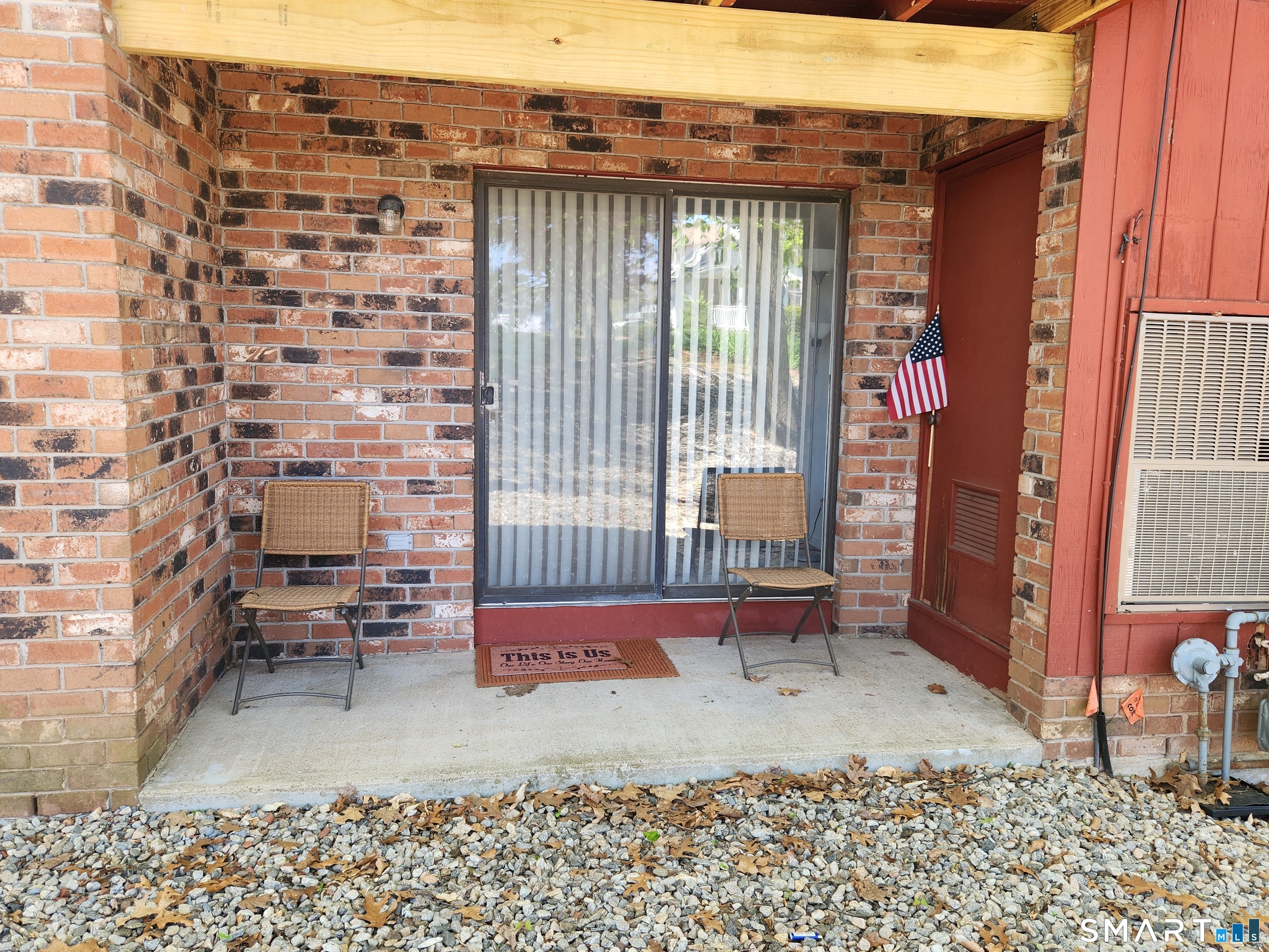 15 Woodsedge Drive Newington CT 06111