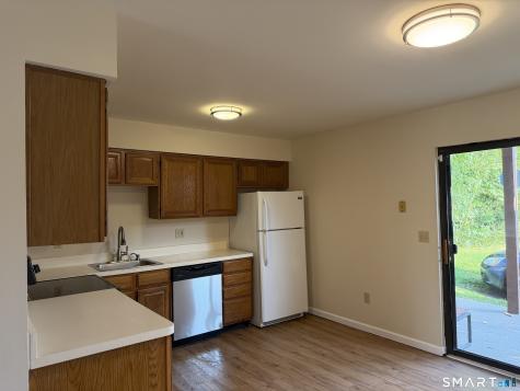 15 Lee Avenue Danbury CT 06810