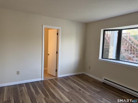 15 Lee Avenue Danbury CT 06810