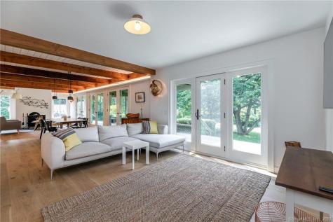 147 Wykeham Road Washington CT 06793