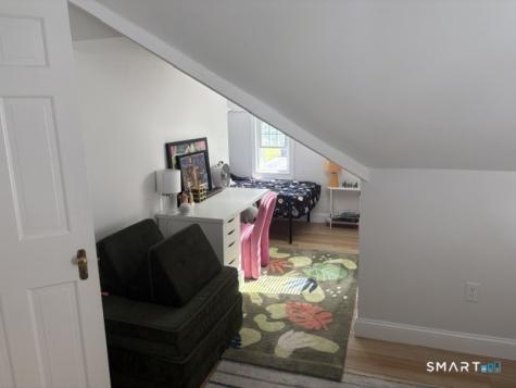 43 Farnham Road West Hartford CT 06119